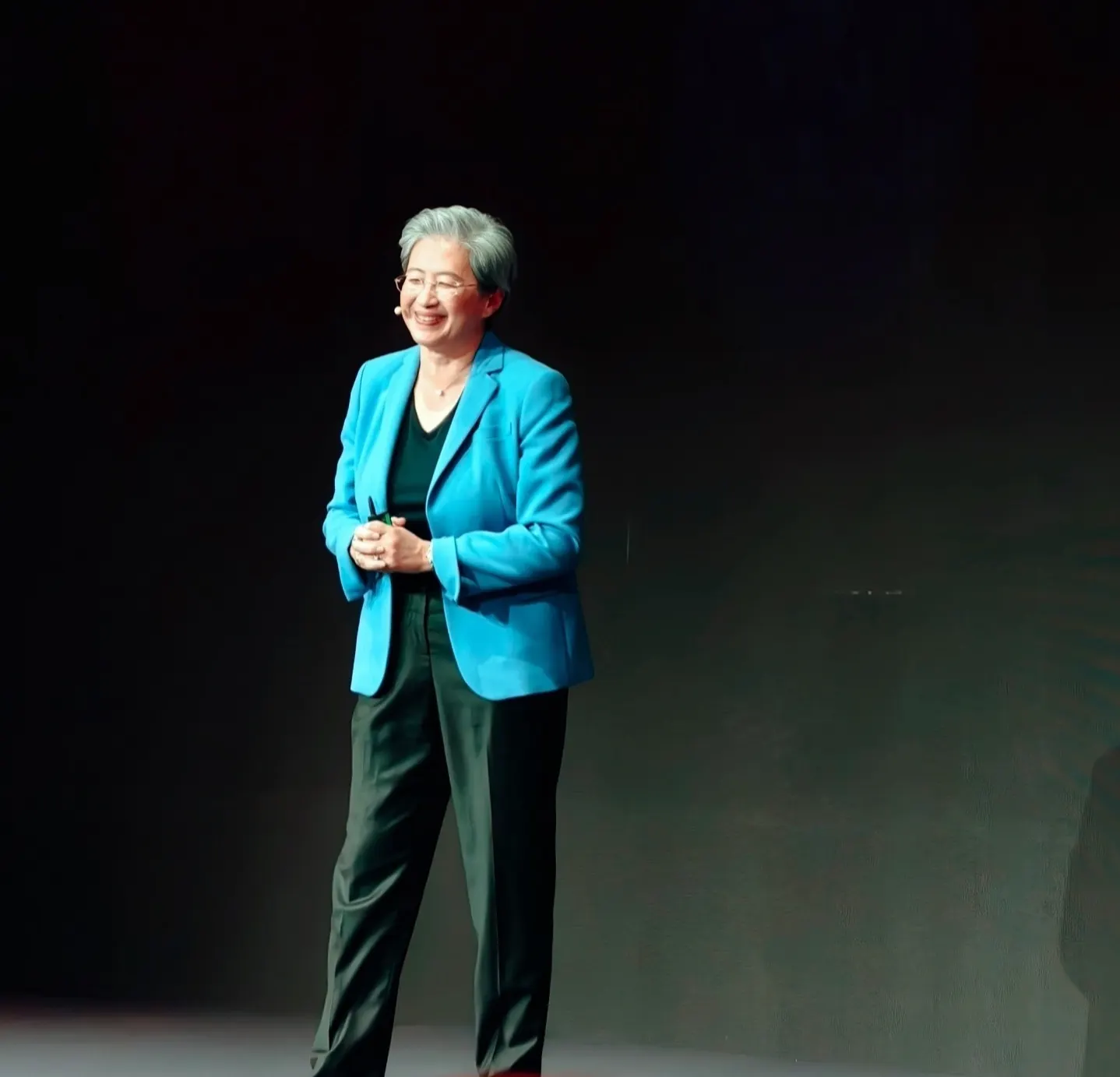 El futuro de la IA según AMD: 5.000 millones de usuarios diarios y GPU en todas partes El futuro de la IA según AMD: 5.000 millones de usuarios diarios y GPU en todas partes