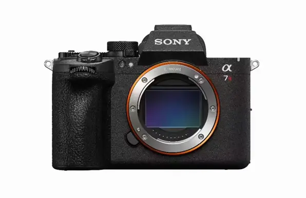 Sony lanza la Alpha 7R VI: 66,8 megapíxeles y 8K en una cámara sin espejo profesional